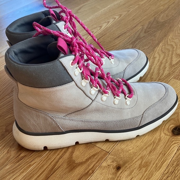 Cole Haan Grand Zero Gray Leather Women's Hiking Boots with Pink Laces - Picture 2 of 11